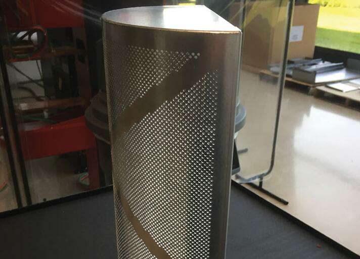 激光焊接技术随着钣金加工行业需求而高速发展-长春昊新虚拟现实体验馆有限公司
